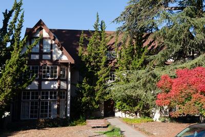 Three story Jacobethan/English Tudor Revival building at 2240 Piedmont Ave. 